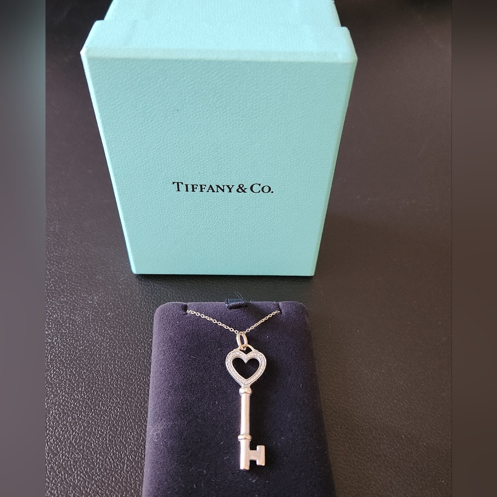 Tiffany & Co. 18k White Gold Diamonds Heart Key Pendant Necklace 16"